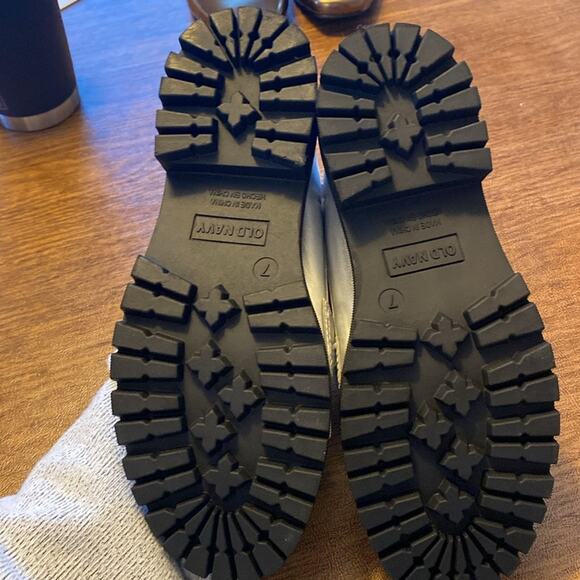 Old Navy silver Faux Leather Chunky Heel Loafers - Picture 6 of 8